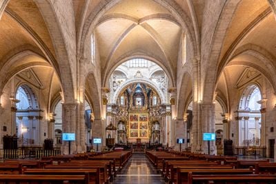 Interior 2