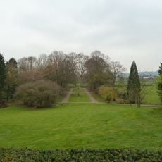 Huis Gronsveld: pedestals