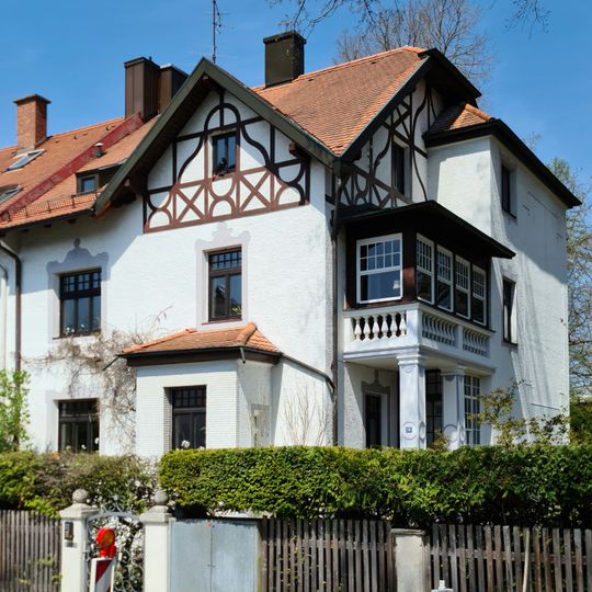 Buchauerstraße 10-12