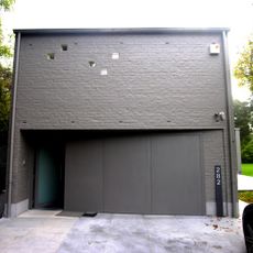 Villa designed by Guillissen-Hoa