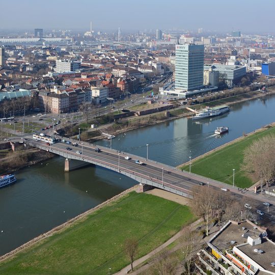 Kurpfalzbrücke