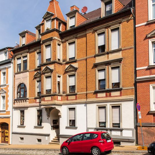 Mietshaus in geschlossener Bebauung Waldheimer Straße 54