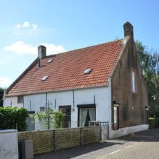 Nieuwlandsedijk 17, Lage Zwaluwe