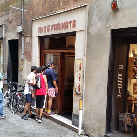 Vino e Farinata