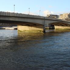 London Bridge