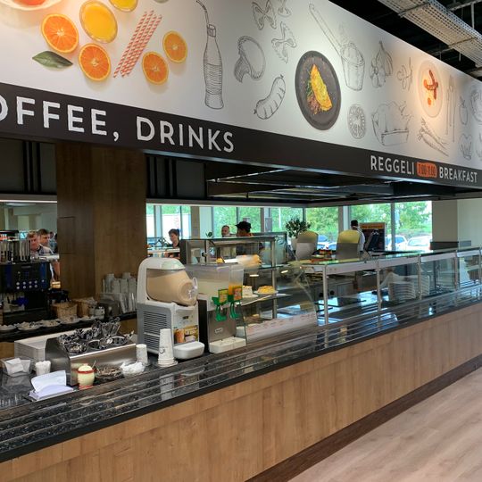 M7 Bistro