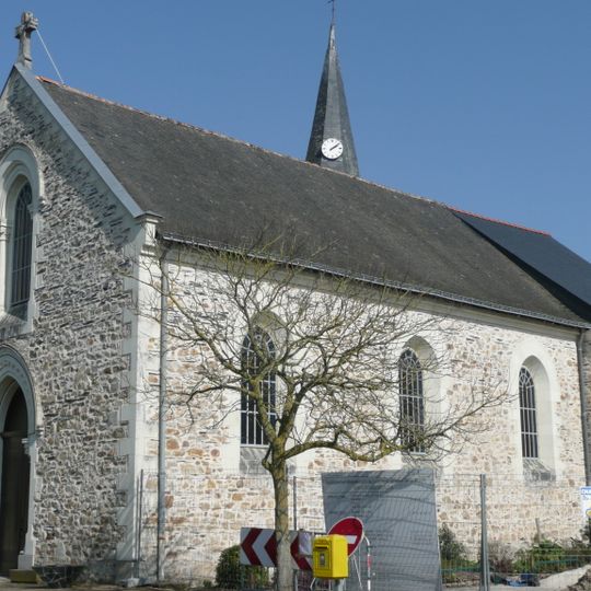 Église Saint-Jacques-et-Saint-Philippe de Bourg-l'Évêque