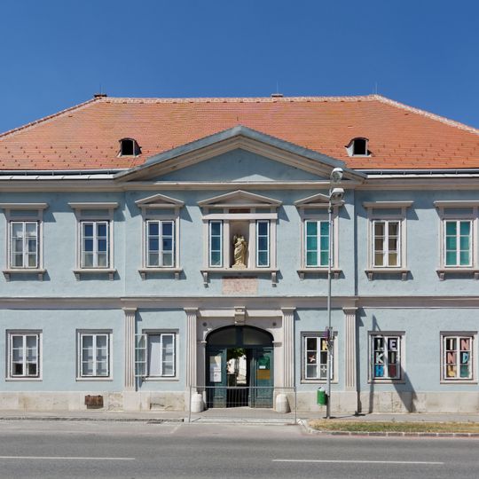 Wohnhaus, ehem. Schule