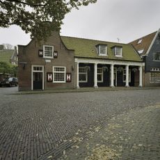 Raadhuisstraat 10, Bergen