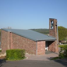 Giesel cemetery chapel