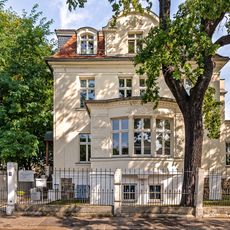 Villa Friedensstraße 4