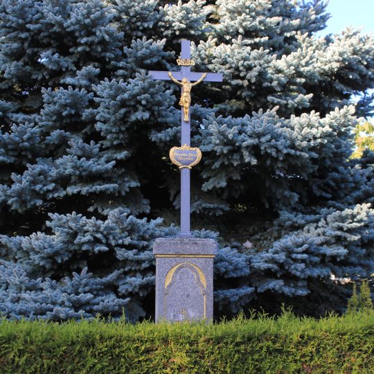 Betkreuz Dorfplatz 9