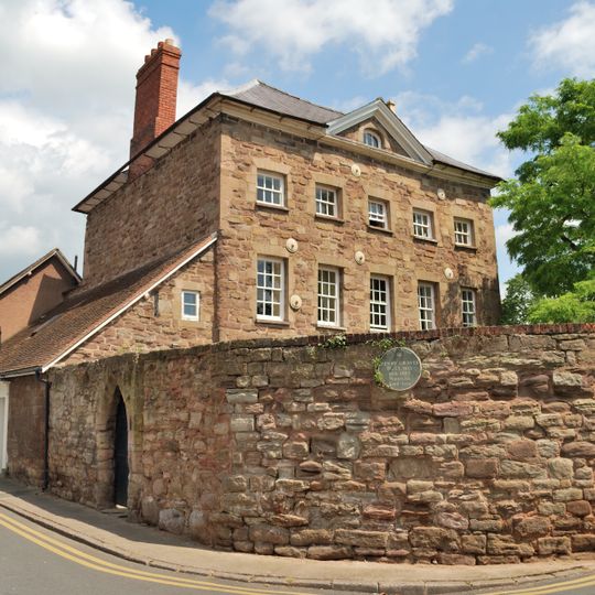 Wall Attached To, And South And East Of Harley House
