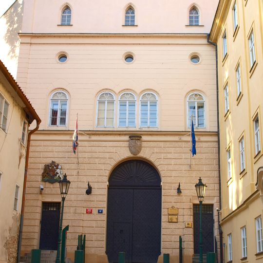 Thunovský palác