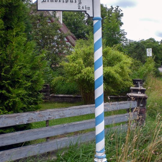 Wegweiser in Oberhembach
