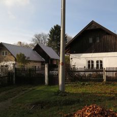 Usedlost čp. 8 s výměnkem čp. 24