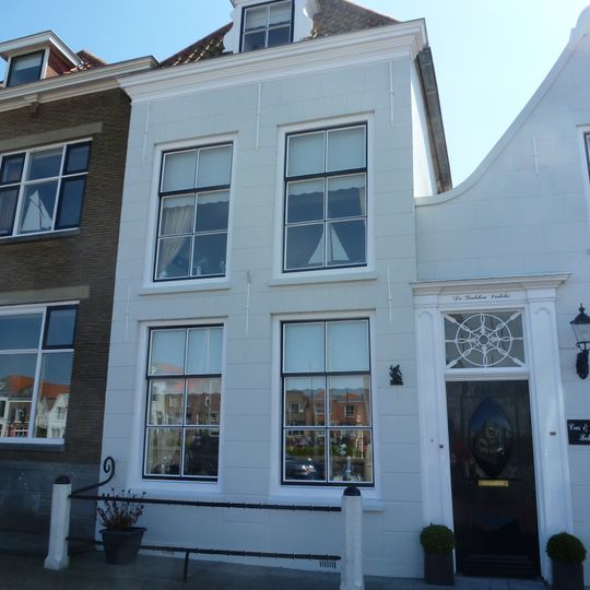 Haven Zuidzijde 6, Brouwershaven