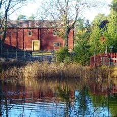 Råbygården, Torekällberget