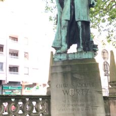 Statue de Charles Adolphe Wurtz