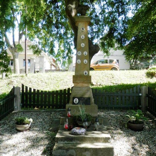 Pomník padlým v Příčině