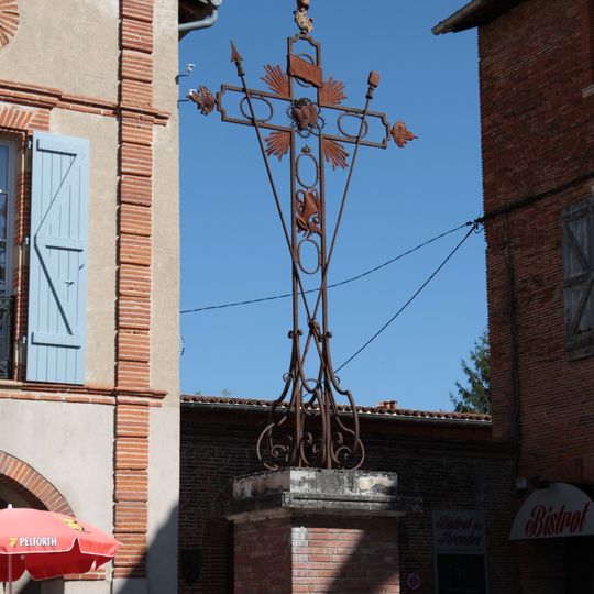 Croix de Saint-Sulpice-sur-Lèze