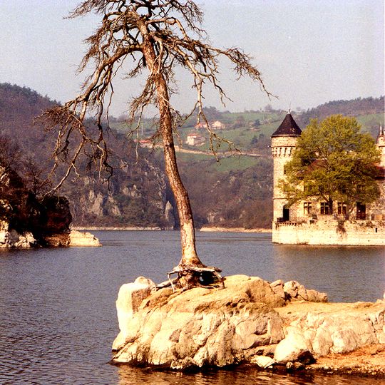Saint-Priest-la-Roche