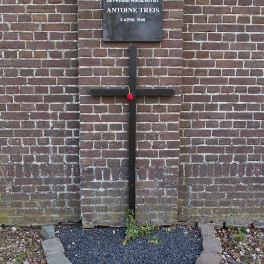 Monument voor Antoine Treis