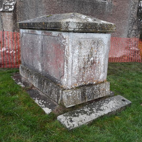 Church of Lawrence, Chest Tomb Approximately 10 North North East of Nave