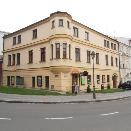 Dům U zavřené brány