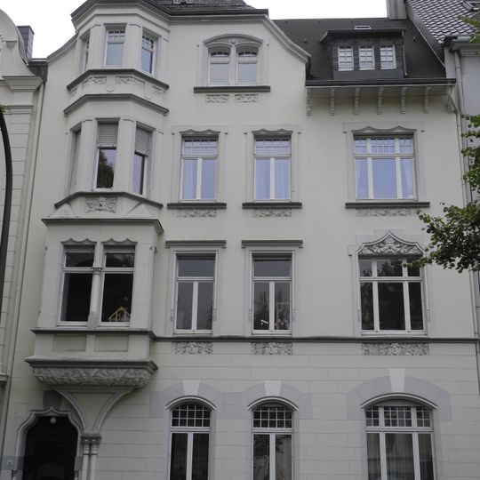 Kaiser-Wilhelm-Allee 15