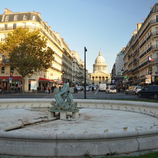 Fontaine du bassin Soufflot