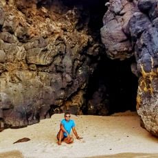 Princess Margaret Cave 3