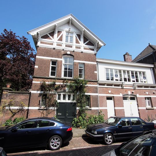 Tweede Leeghwaterstraat 5