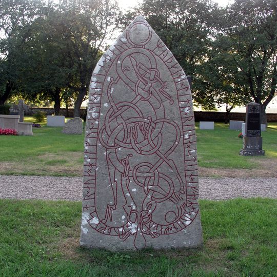 Runstenar på Sandby kyrkogård