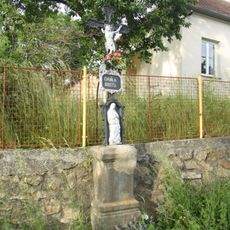 Kříž v Račerovicích