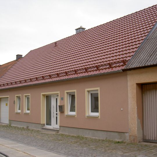 Eingeschossiges Satteldachhaus