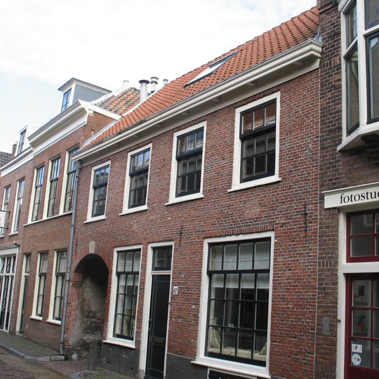 Nieuw Heiligland met lijstgevel