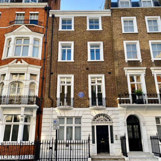 28, Queen Anne Street W1