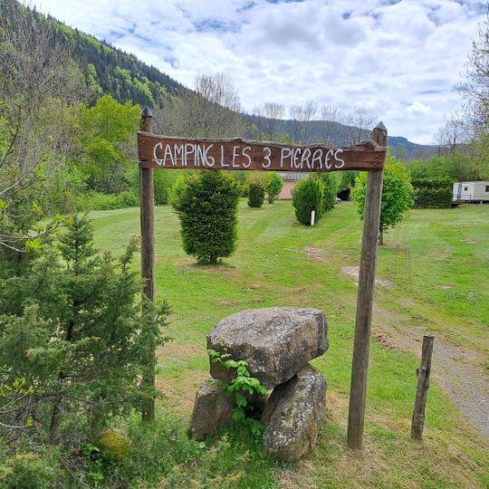 Camping Les trois pierres