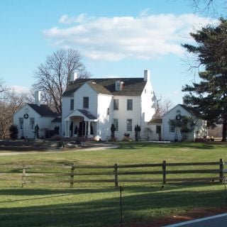 Sandy Point Farmhouse