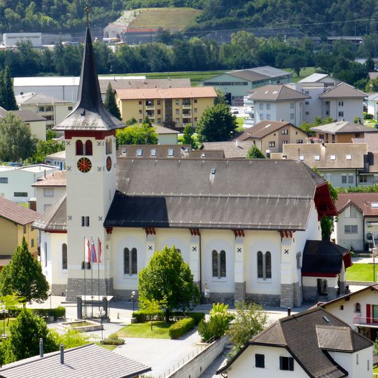 Kirche Heilige Familie