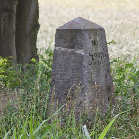 Sächsisch-Preußischer Grenzstein: Pilar Nr. 180