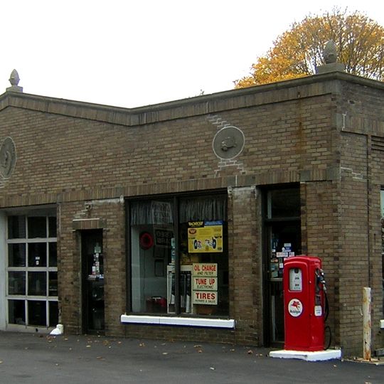 A. C. Smith & Co. Gas Station
