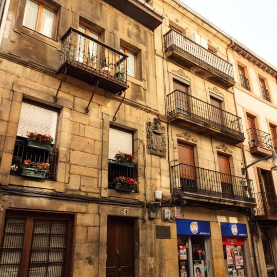 Casa Barrenkalea, Anejo Entre 22 - 24