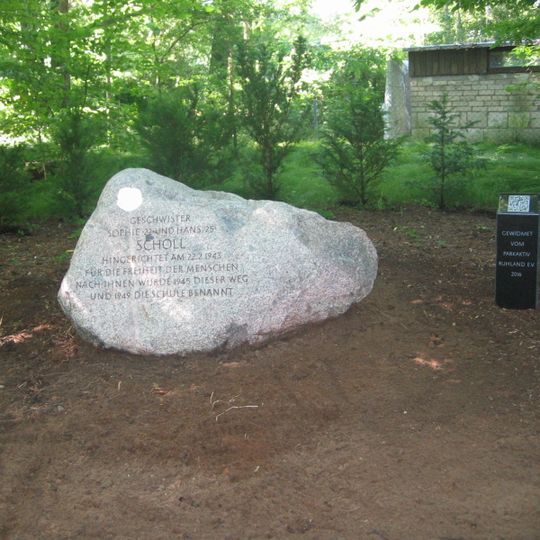 Geschwister-Scholl-Gedenkstein in Ruhland