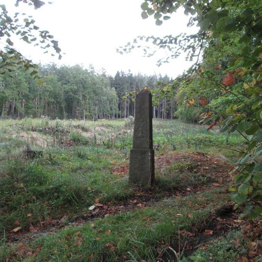 Kříž u lesa u Osvračína