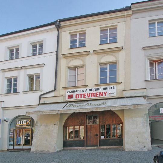 Velké náměstí 36