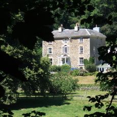 Plas Glyn-y-mêl