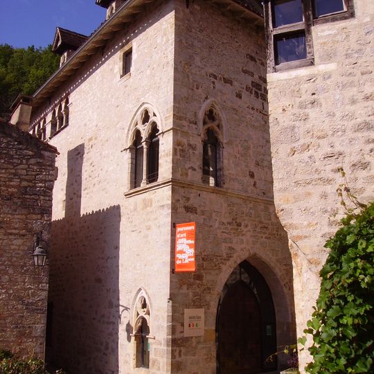 Maison Daura