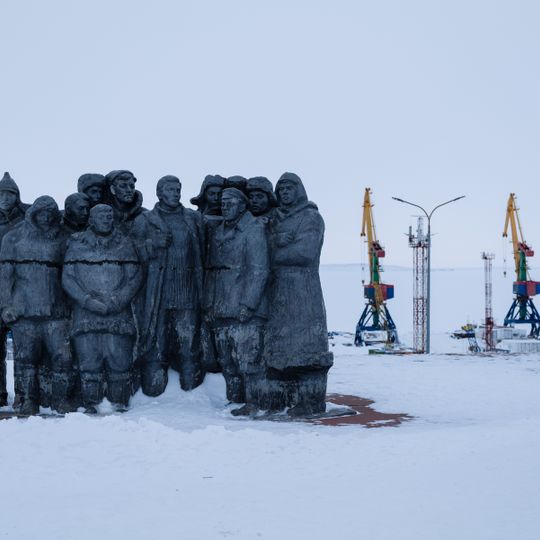 Мемориальный комплекс «Памятник первым Ревкомовцам»